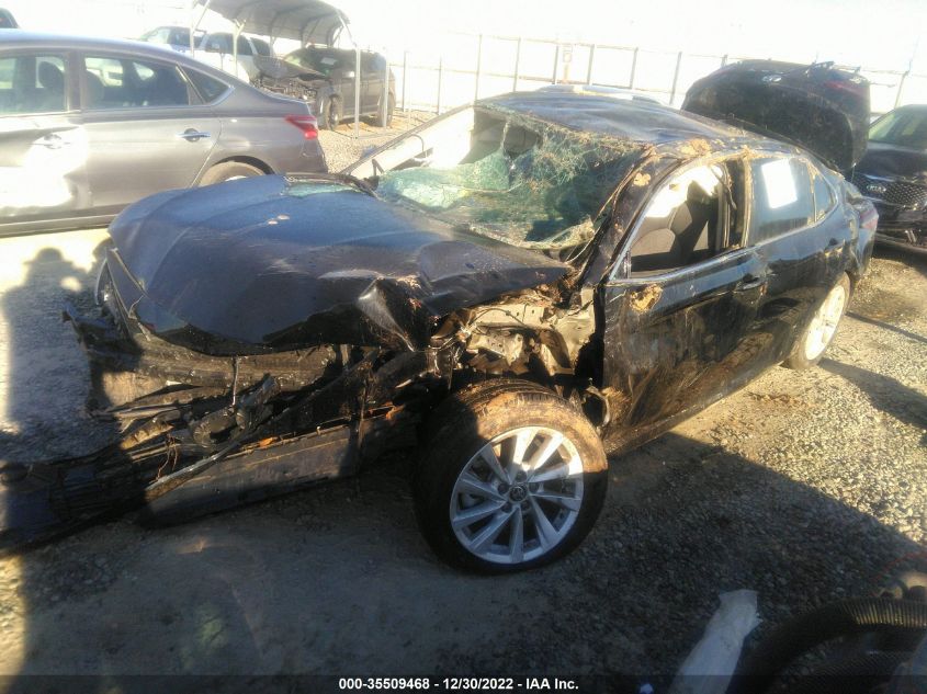 2022 TOYOTA CAMRY LE VIN: 4T1C11AK6NU661415