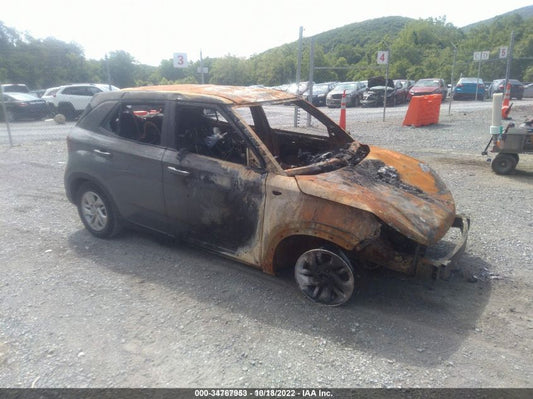 2021 HYUNDAI VENUE SE VIN: KMHRB8A3XMU084704